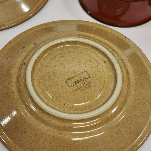 Set of 2 - Mikasa Bob Van Allen Teacup & Saucer Burgundy P1101 Japan - Picture 6 of 7